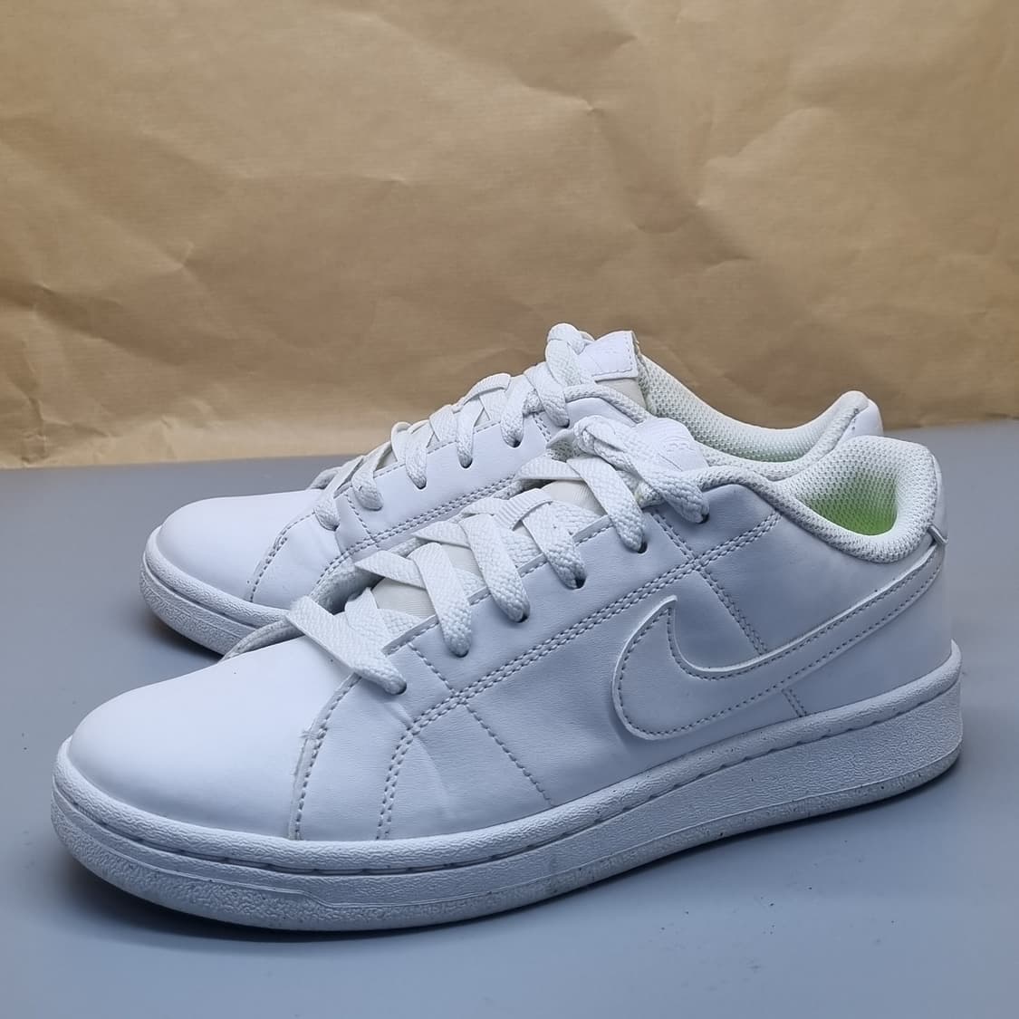 나이키 코트 로얄2 여성스니커즈240  상품이미지1