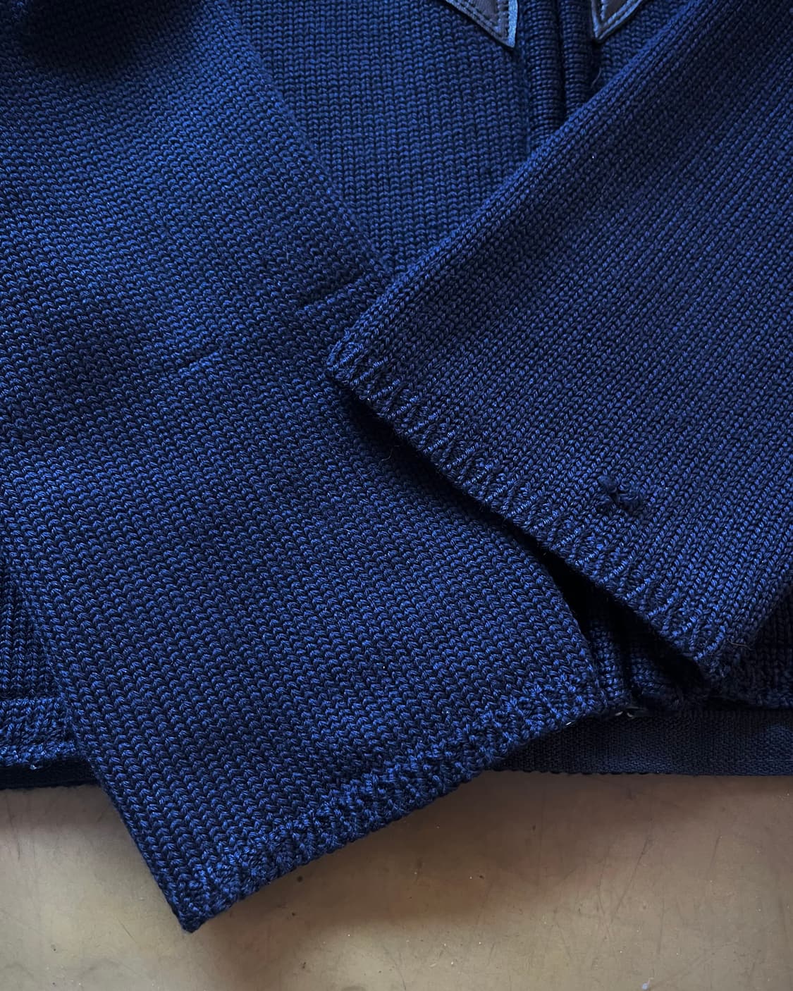 Emporio Armani Leather Patch Knit Zip-Up 상품이미지6