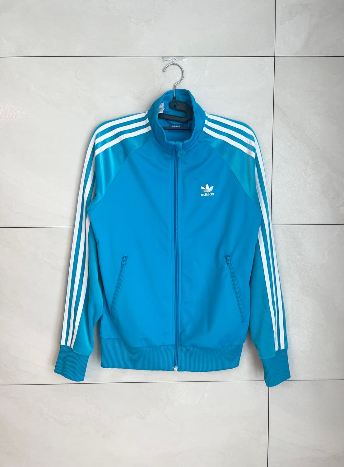 아디다스 벨벳 파이어버드 져지 스카이블루 상품이미지2