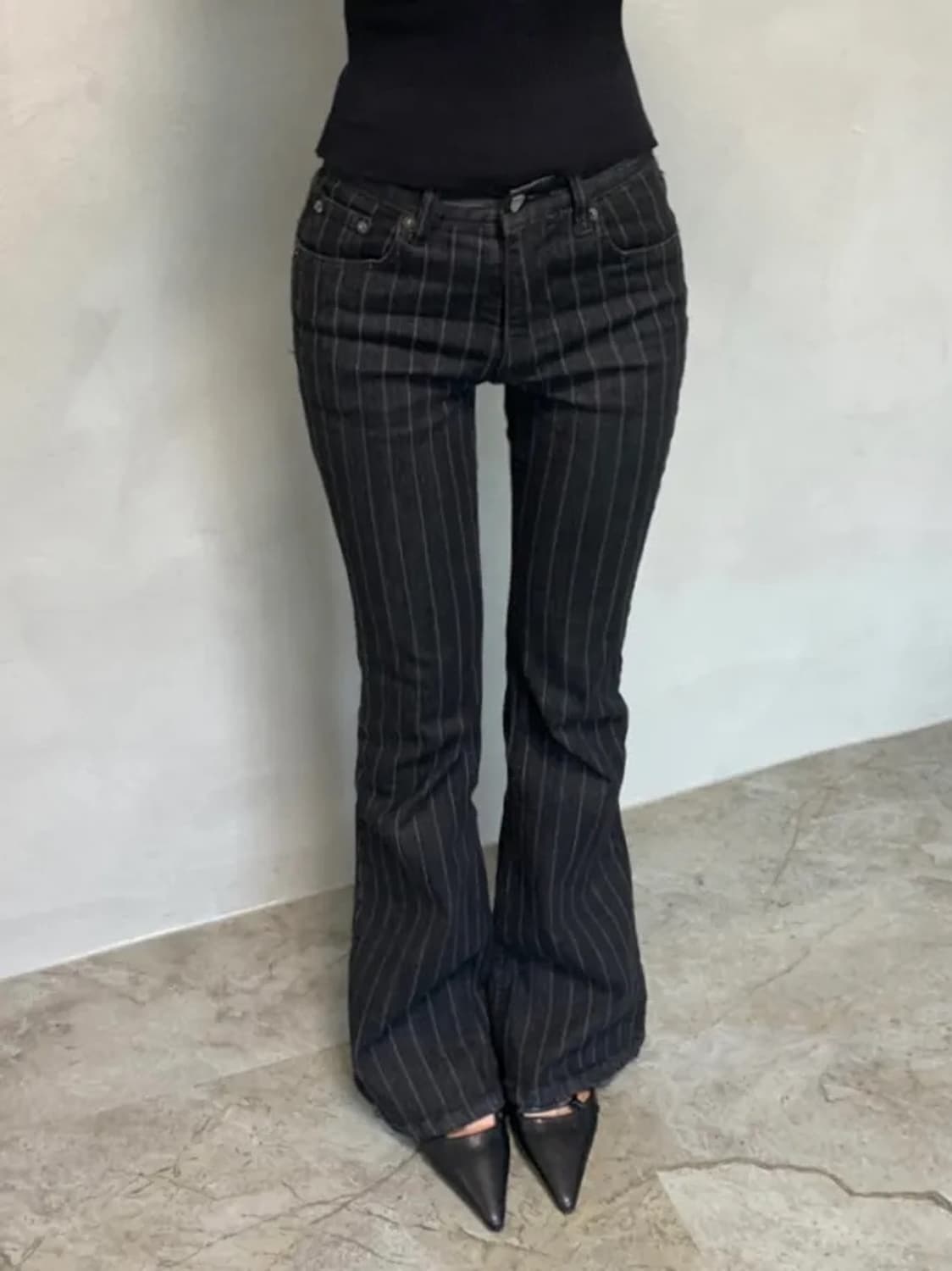 베티붑 로우라이즈 스트라이프 부츠컷 데님 팬츠 상품이미지2