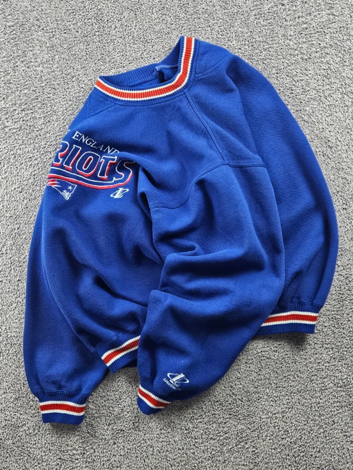 로고에슬레틱 NFL뉴잉글랜드패트리어츠 맨투맨 스웻 셔츠(XL)/10951 상품이미지3