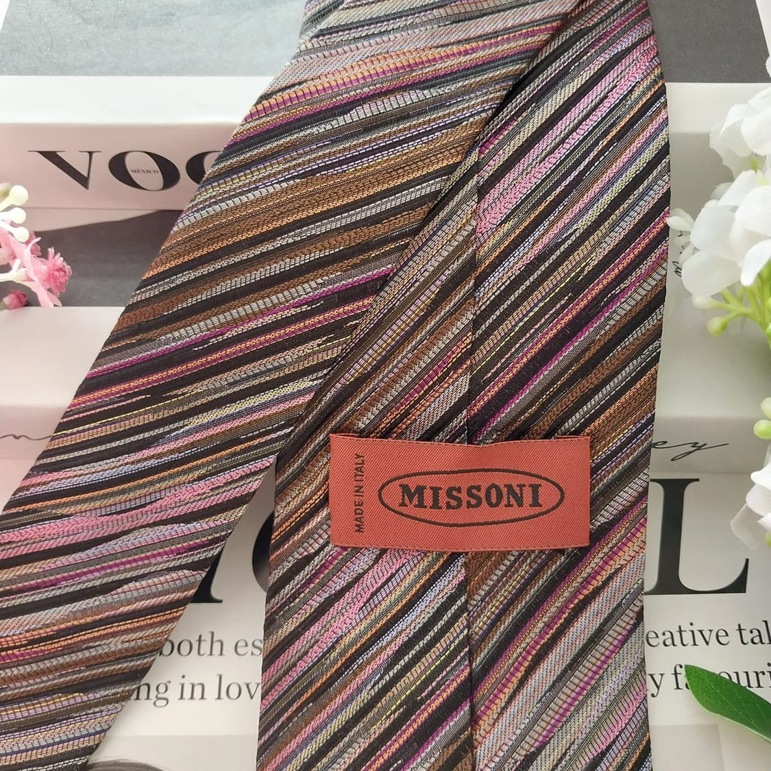 미쏘니 실크 텍스처드 스트라이프 넥타이 8.7cm A+등급 K1559
 상품이미지7