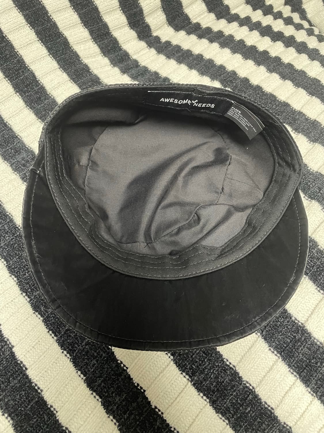 어썸니즈 벨보이캡 리본 블랙 상품이미지7