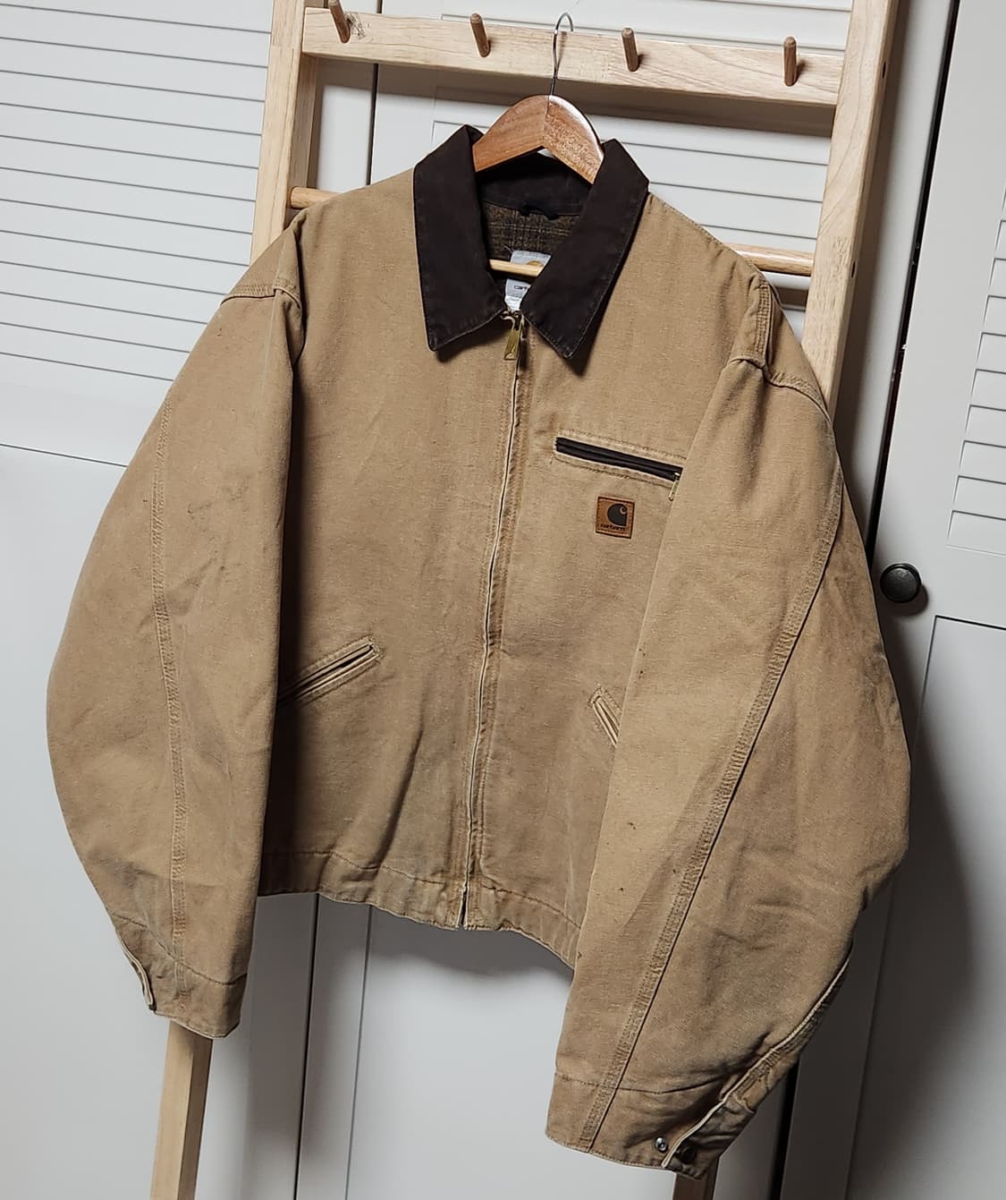 칼하트 디트로이트 J97 CML 자켓 상품이미지2