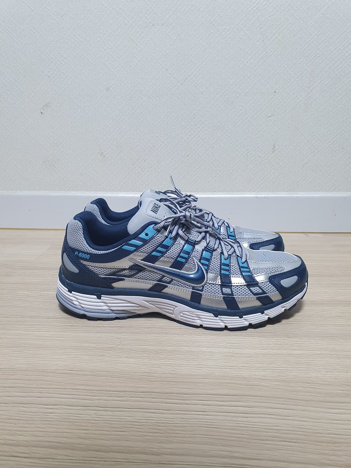 나이키 P-6000 실버/블루 운동화 195 상품이미지1