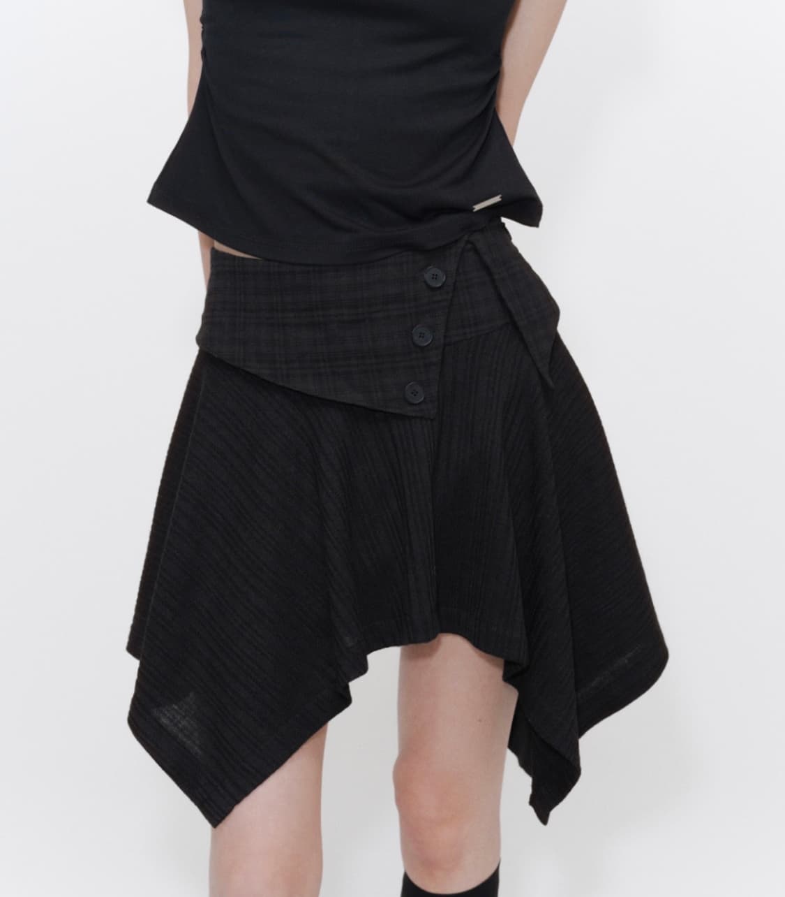 미세키서울 Unbalanced flow mini skirt BLACK 상품이미지1
