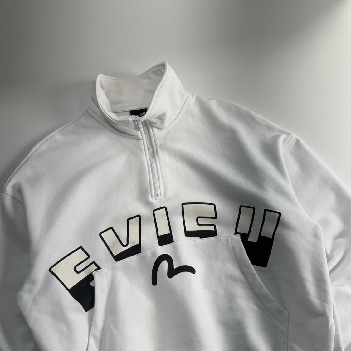 Evisu 에비수 반집업 화이트 포켓 맨투맨  상품이미지4