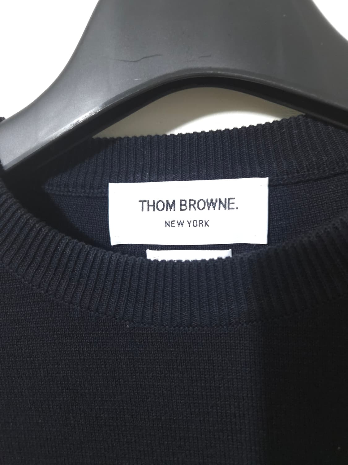 [새상품급] 톰브라운 여성 밀라노스티치 금장 니트 36 Size 상품이미지2