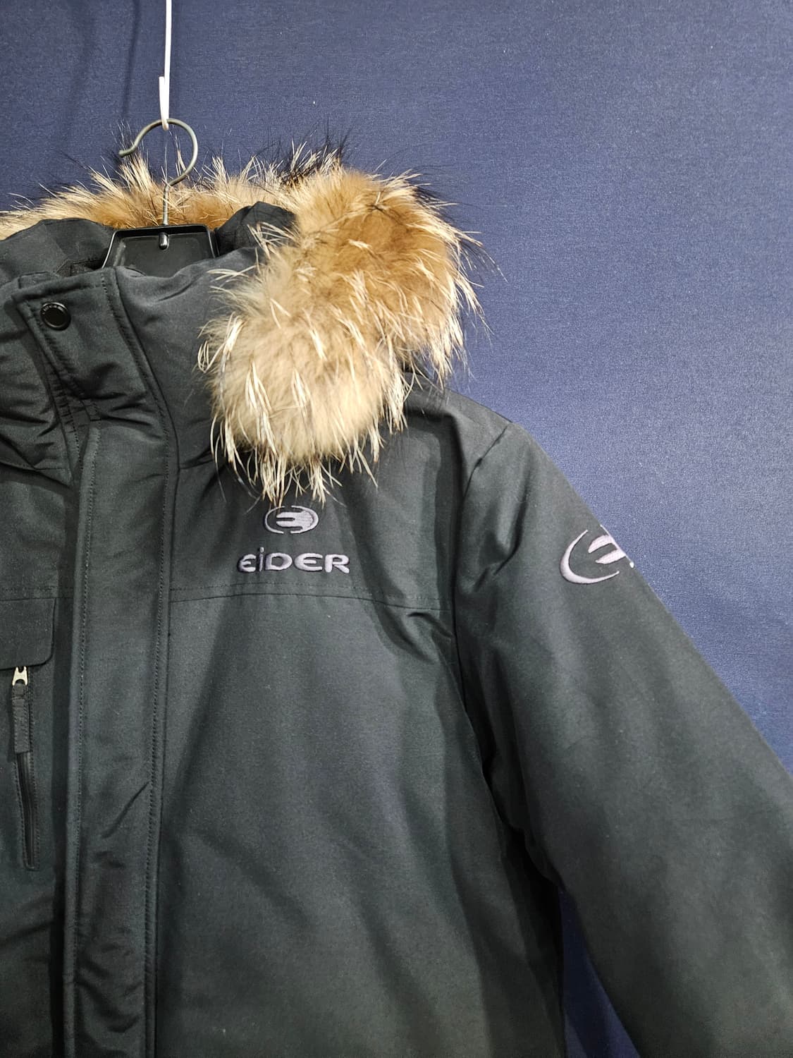 아이더 700필 차콜컬러 남성 100 덕다운 패딩  상품이미지4