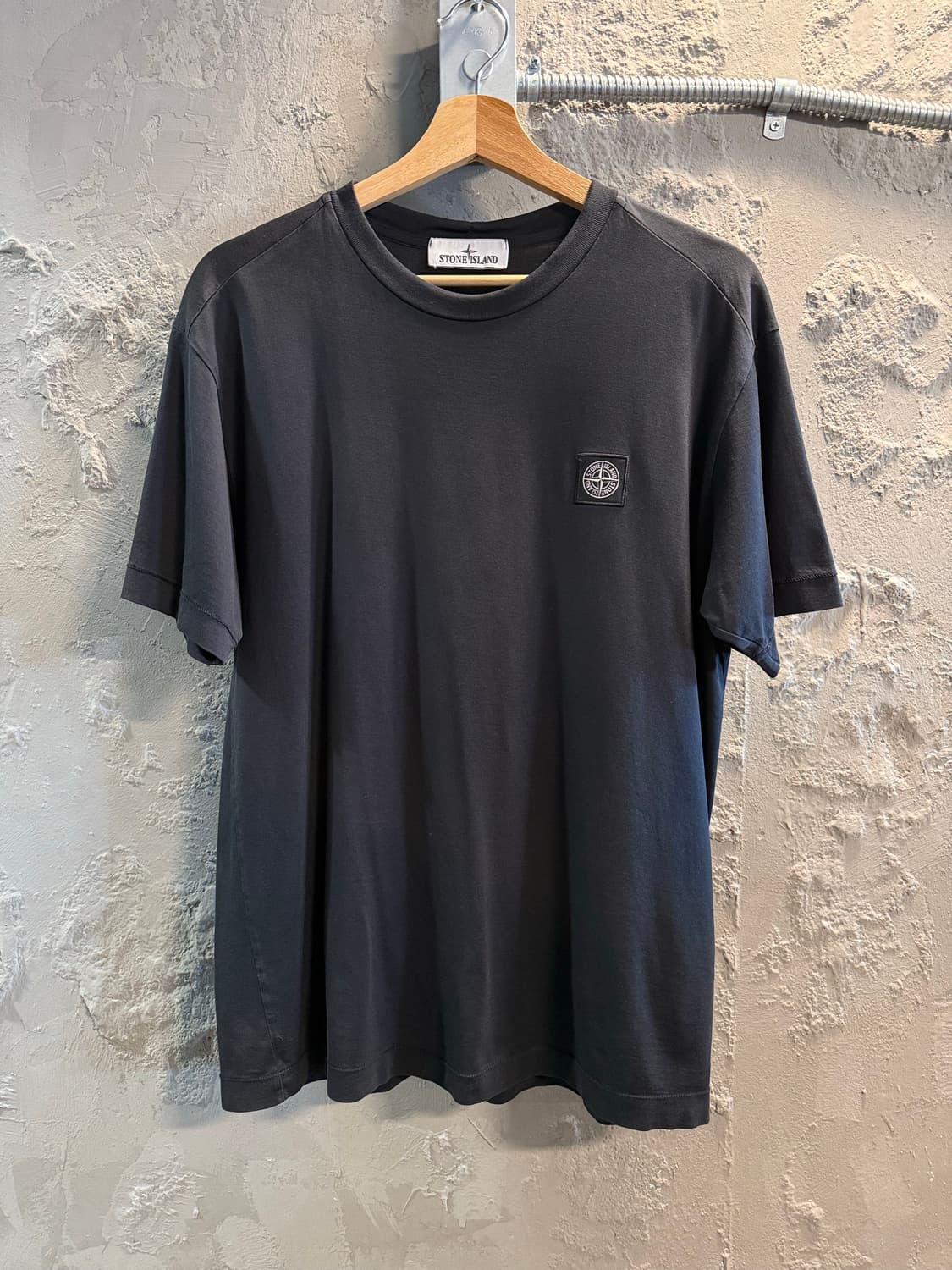 스톤아일랜드 STONE ISLAND 패치 로고 반팔 티셔츠 블랙L 상품이미지1