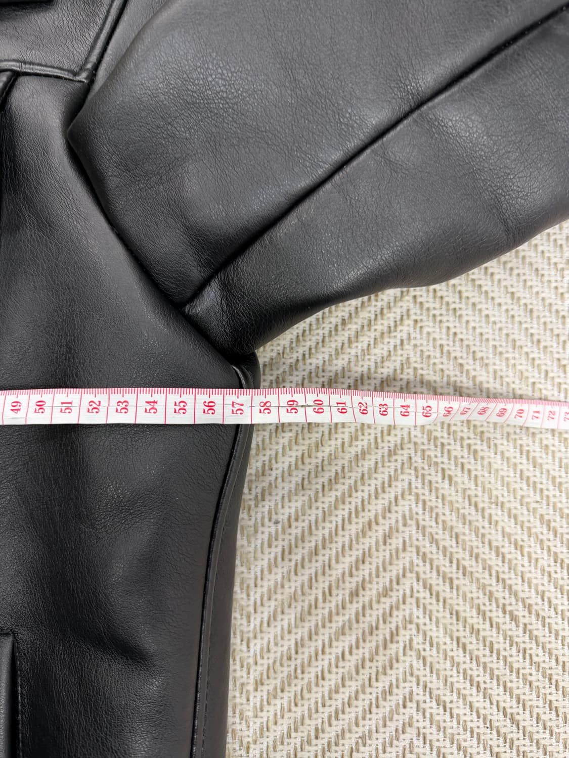 정품) 스페로네 남성 블랙 무스탕 가죽 자켓 XL 상품이미지8