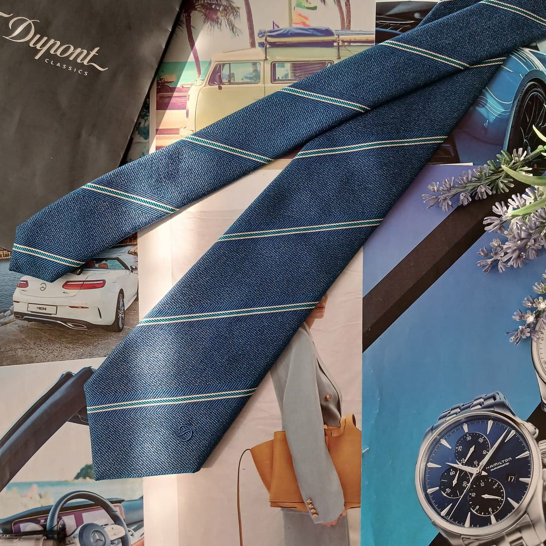 듀퐁 블루 스트라이프 자수 로고 넥타이 8.8cm A+등급 A18980
 상품이미지3