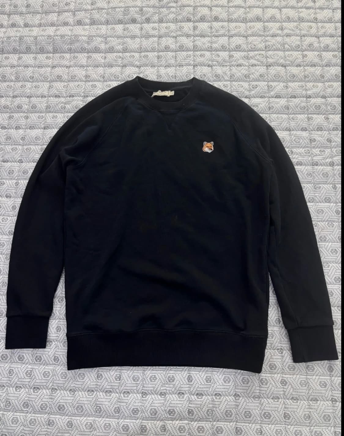 메종키츠네 폭스 패치 블랙 맨투맨 100 상품이미지3