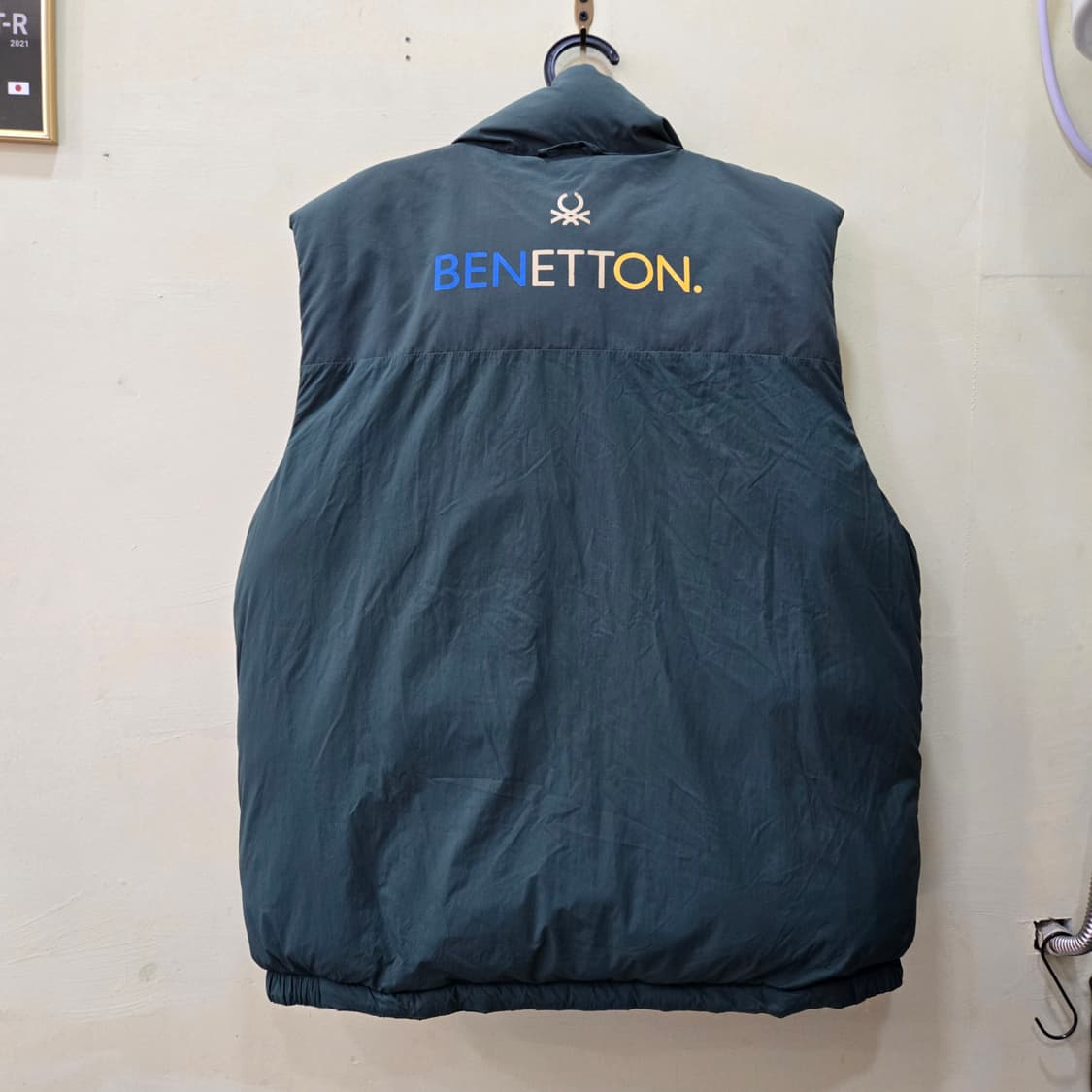 [2XL] BENETTON 양면 패딩 베스트 (블랙/그린) 상품이미지3