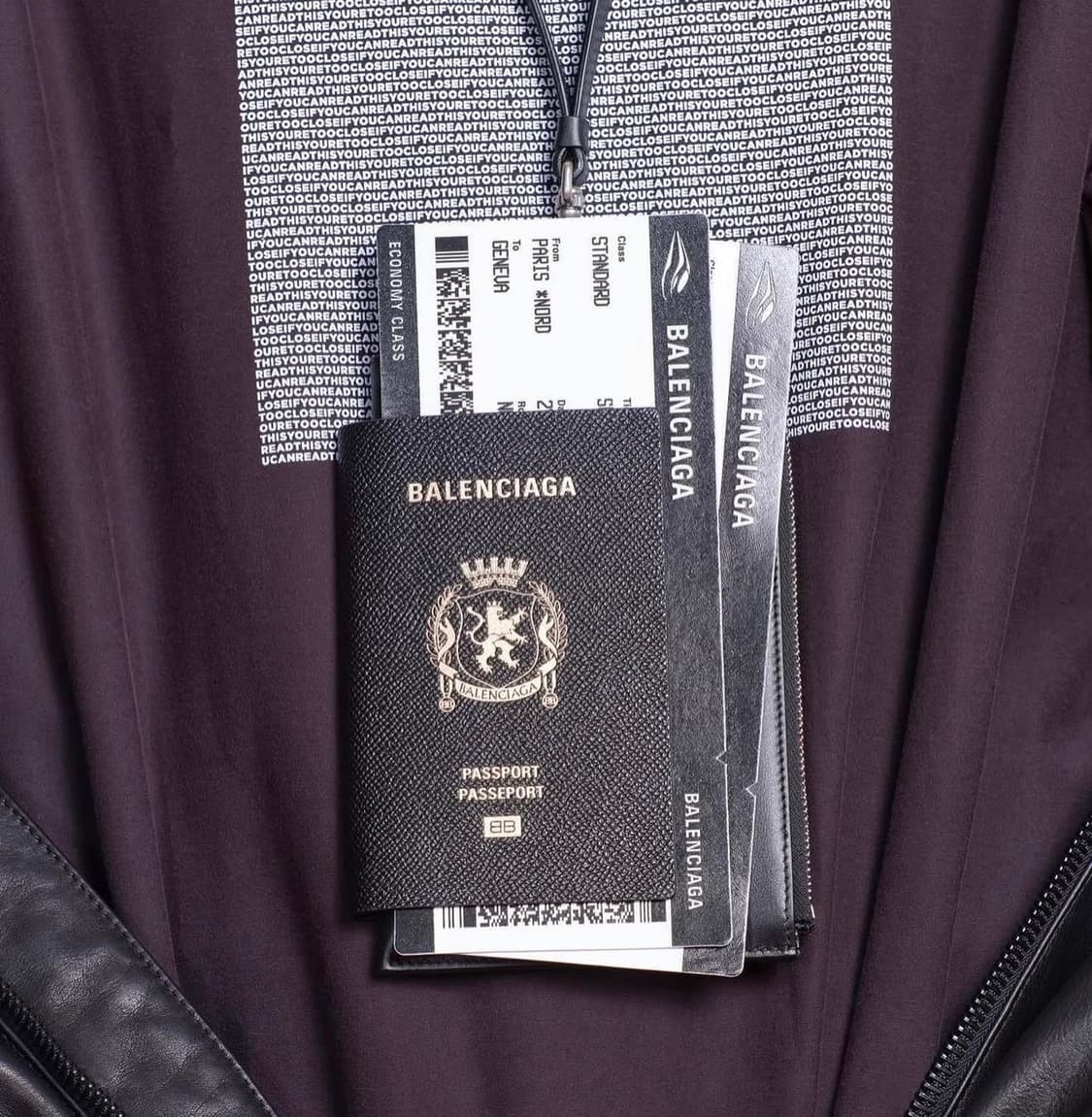 발렌시아가 패스포트 지갑 상품이미지3