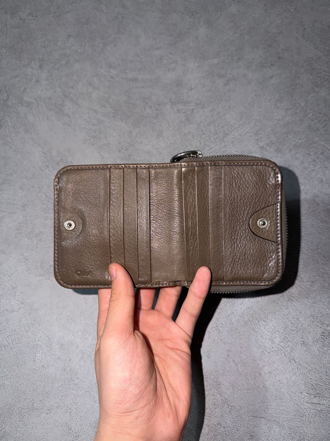 Chloé Paddington Leather Wallet  상품이미지4
