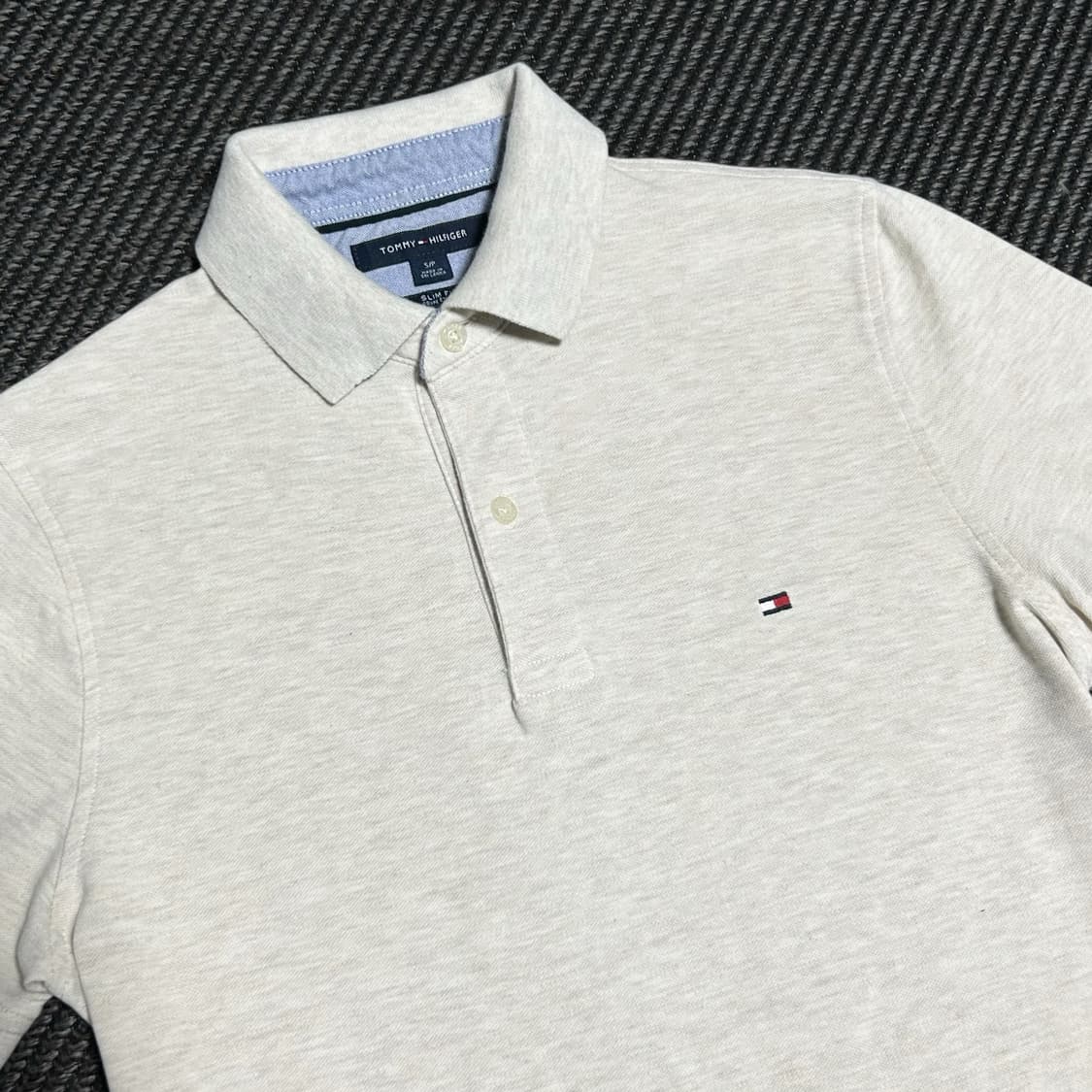 [S] Tommy 타미힐피거 슬림핏 아이보리 반팔 카라티 상품이미지2