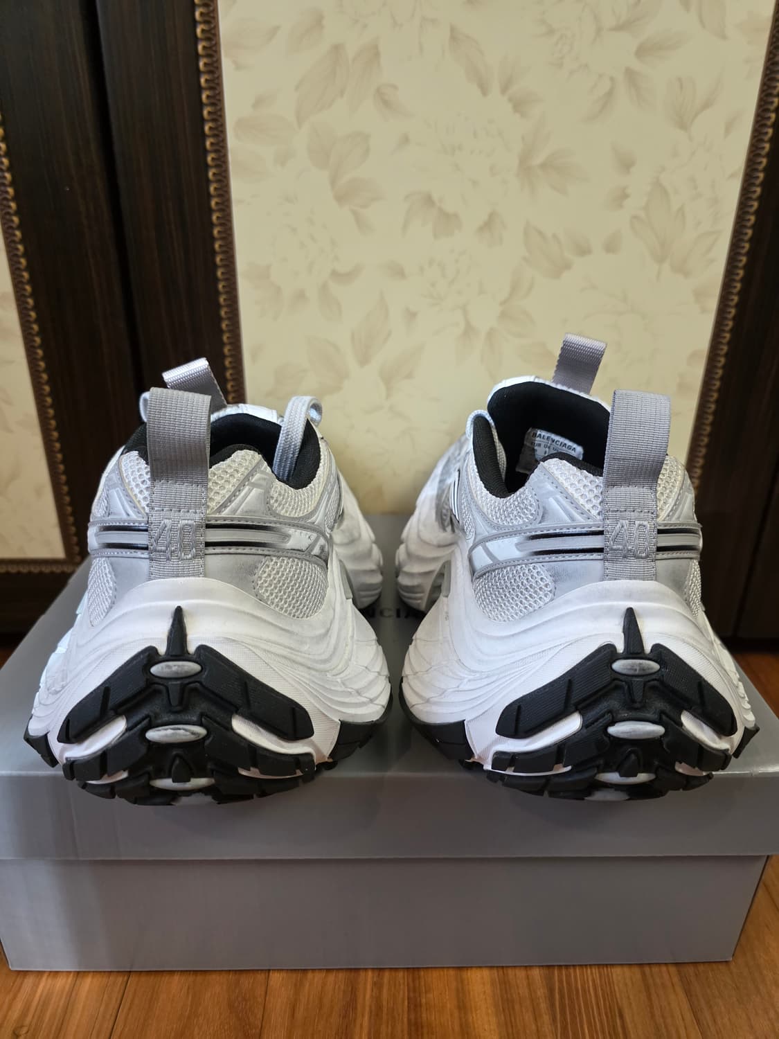 발렌시아가 10xl 40 상품이미지3