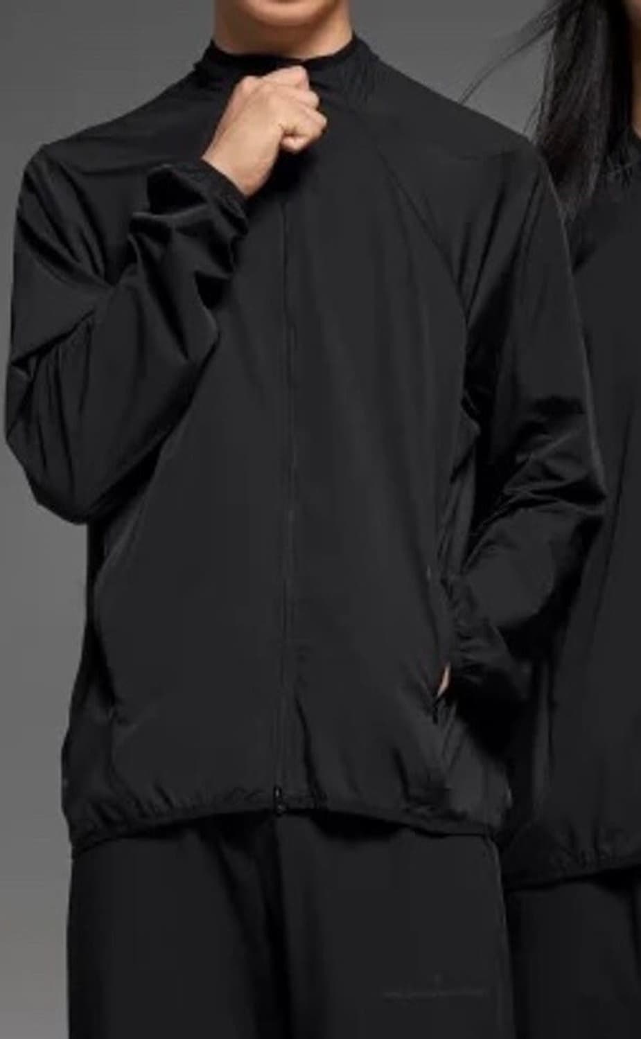 온러닝 파프 바람막이 블랙 판매합니다 상품이미지1