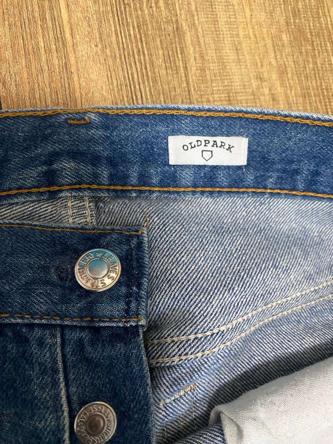 올드파크 웨스턴 데님 팬츠 2가지 컬러 판매합니다. 상품이미지2
