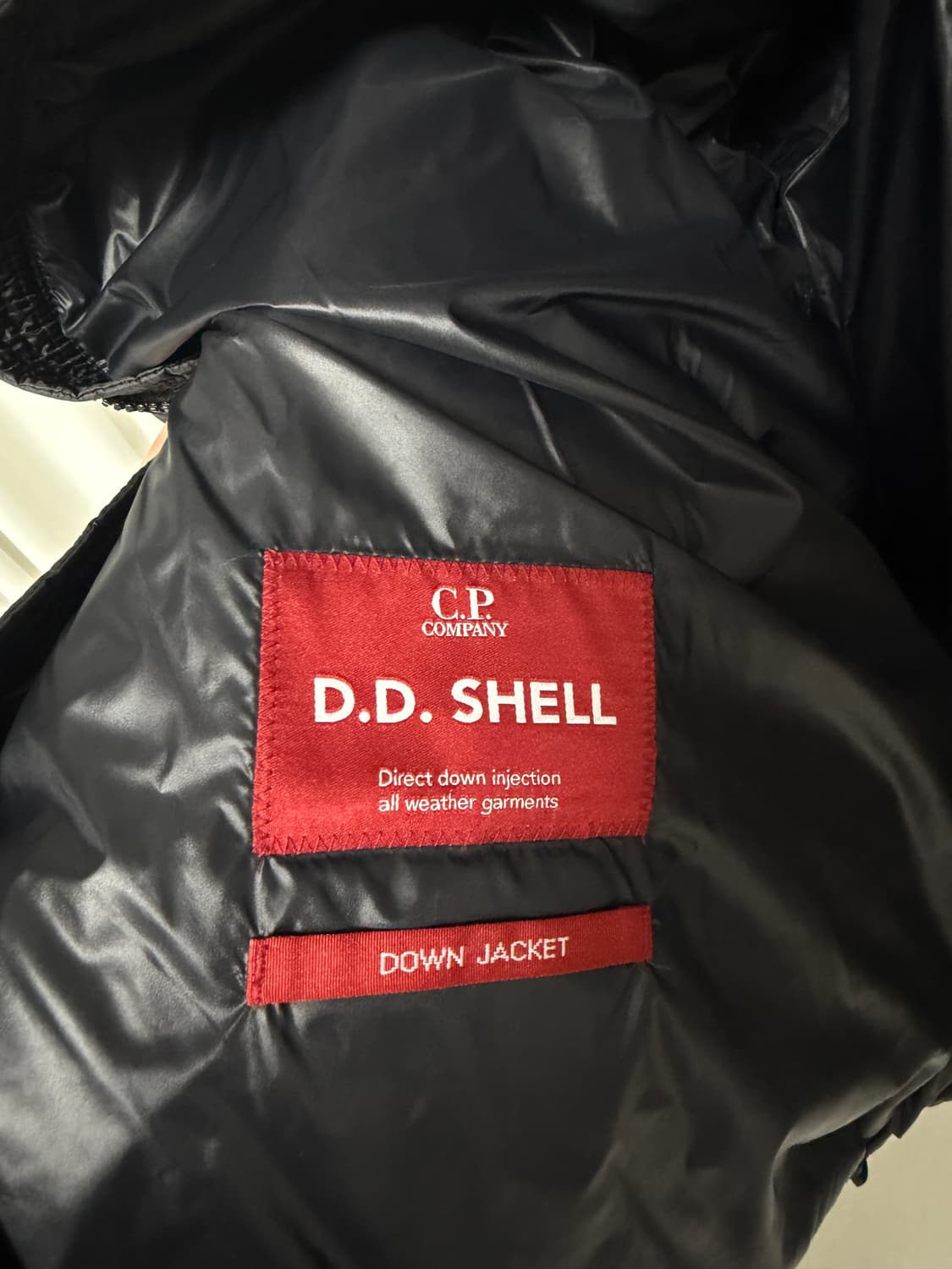 [20분착, XXL] 25FW CP컴퍼니 DD쉘 디디쉘 경량패딩 블랙 상품이미지3