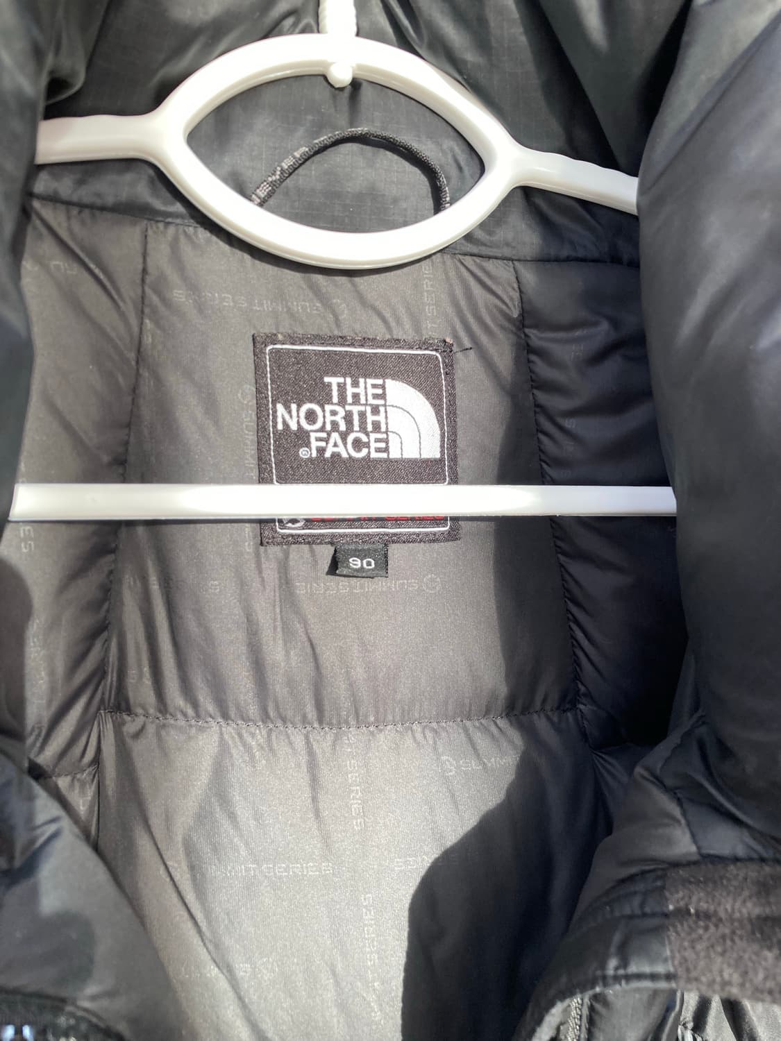 노스페이스 THENORTHFACE 블랙 숏패딩 상품이미지7