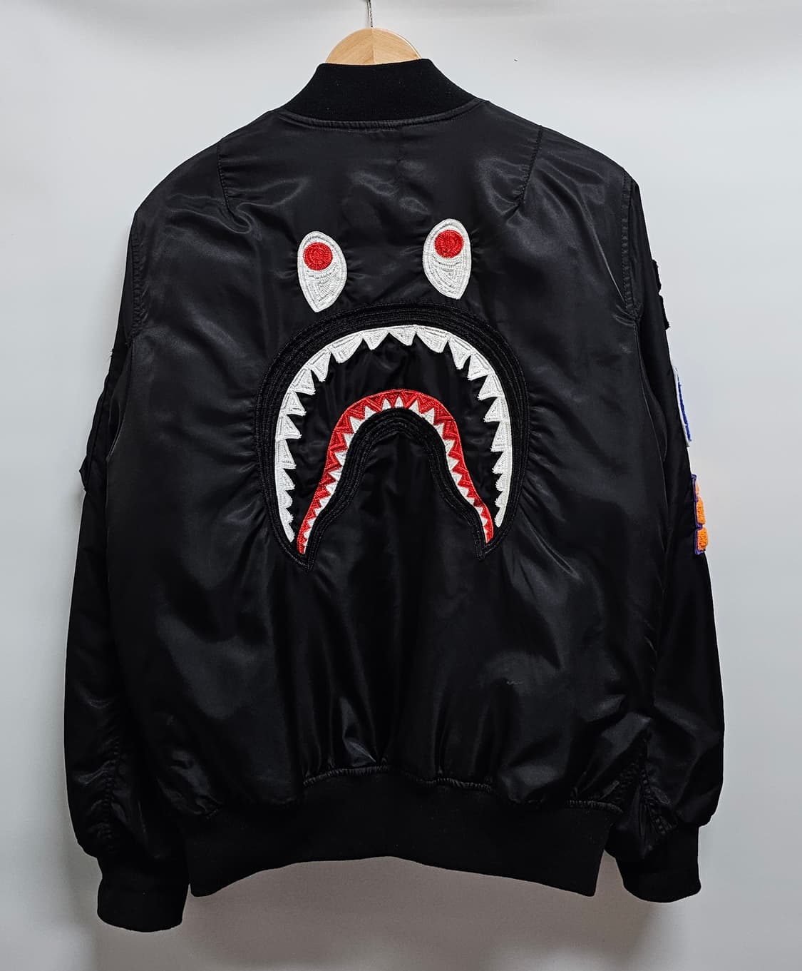 베이프 샤크 ma-1 항공점퍼 2XL 국내100정도 상품이미지2