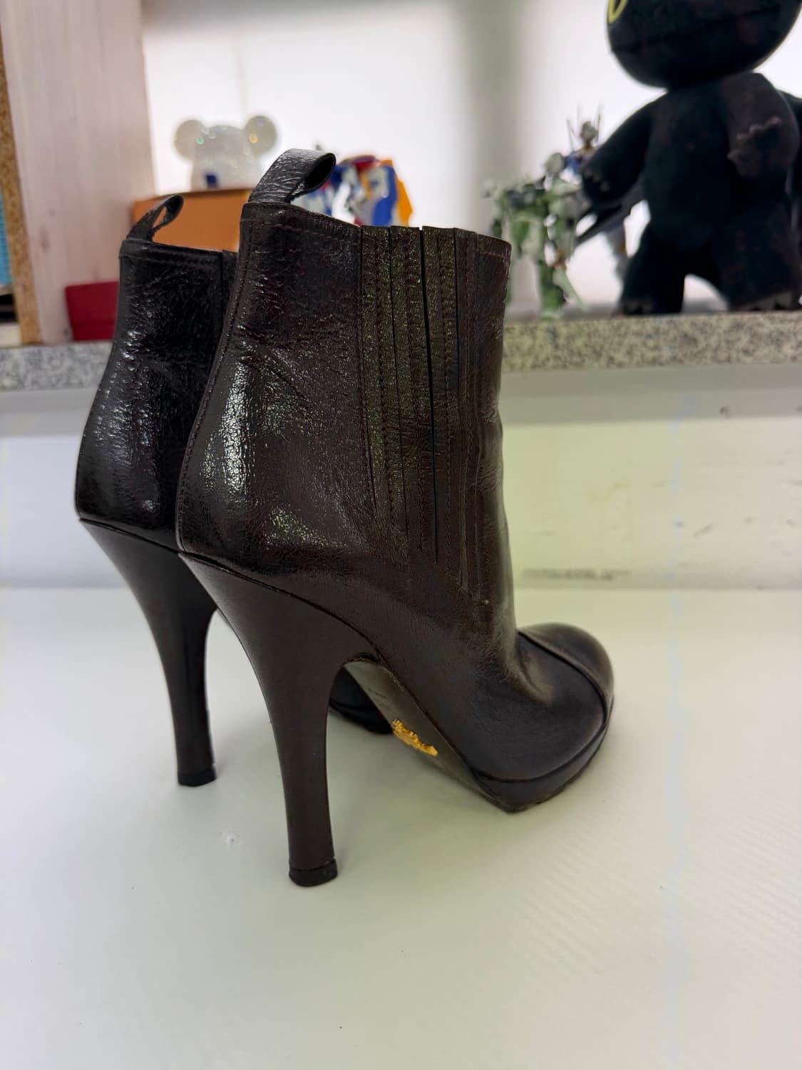 정품) 프라다 브라운 가죽 첼시 부츠 36.5 상품이미지4