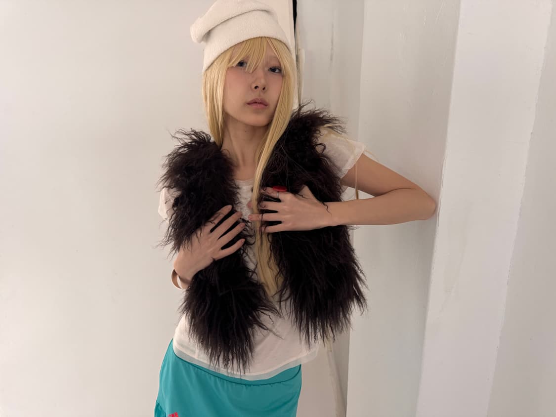 brown furry vest 상품이미지3