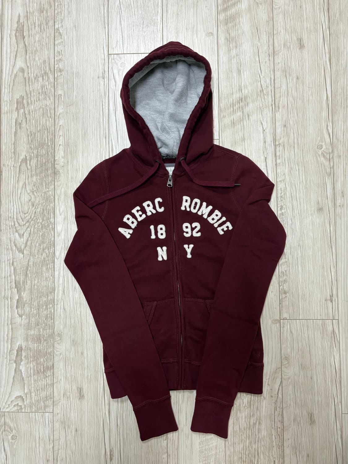 아베크롬비 딱붙핏 후드집업 xs 상품이미지1