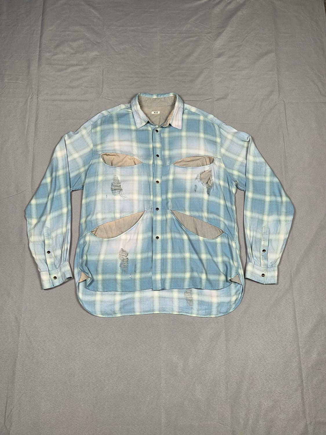 [코키] 25SS 빈티지 이펙트 컷아웃 체크 셔츠 | S00095 상품이미지1