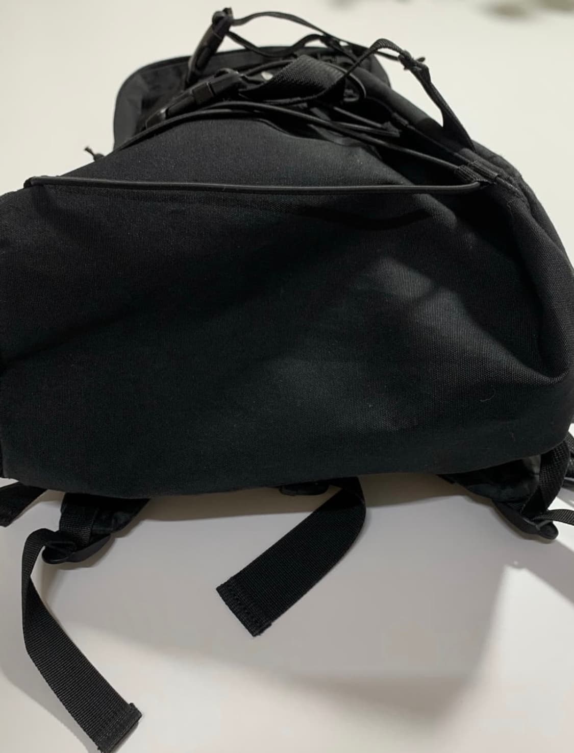 칼하트 킥플립 백팩 블랙 상품이미지4