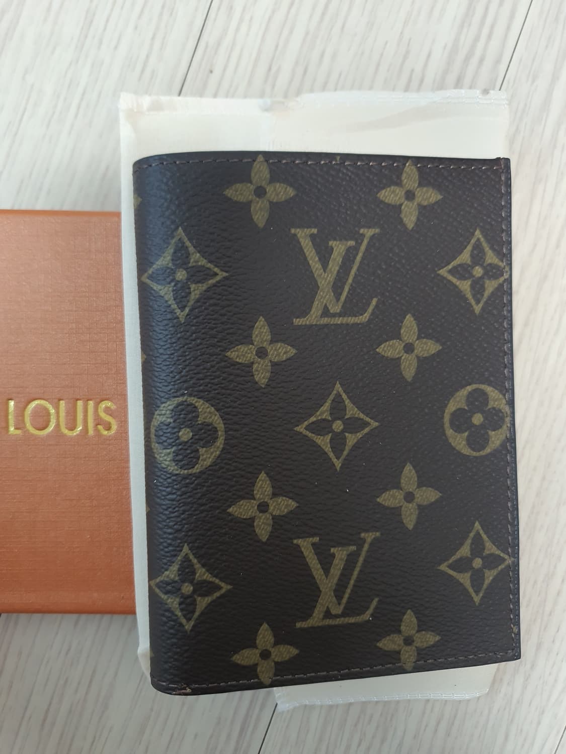 루이비통지갑 루이비통여권지갑 여권케이스 새상품 상품이미지2