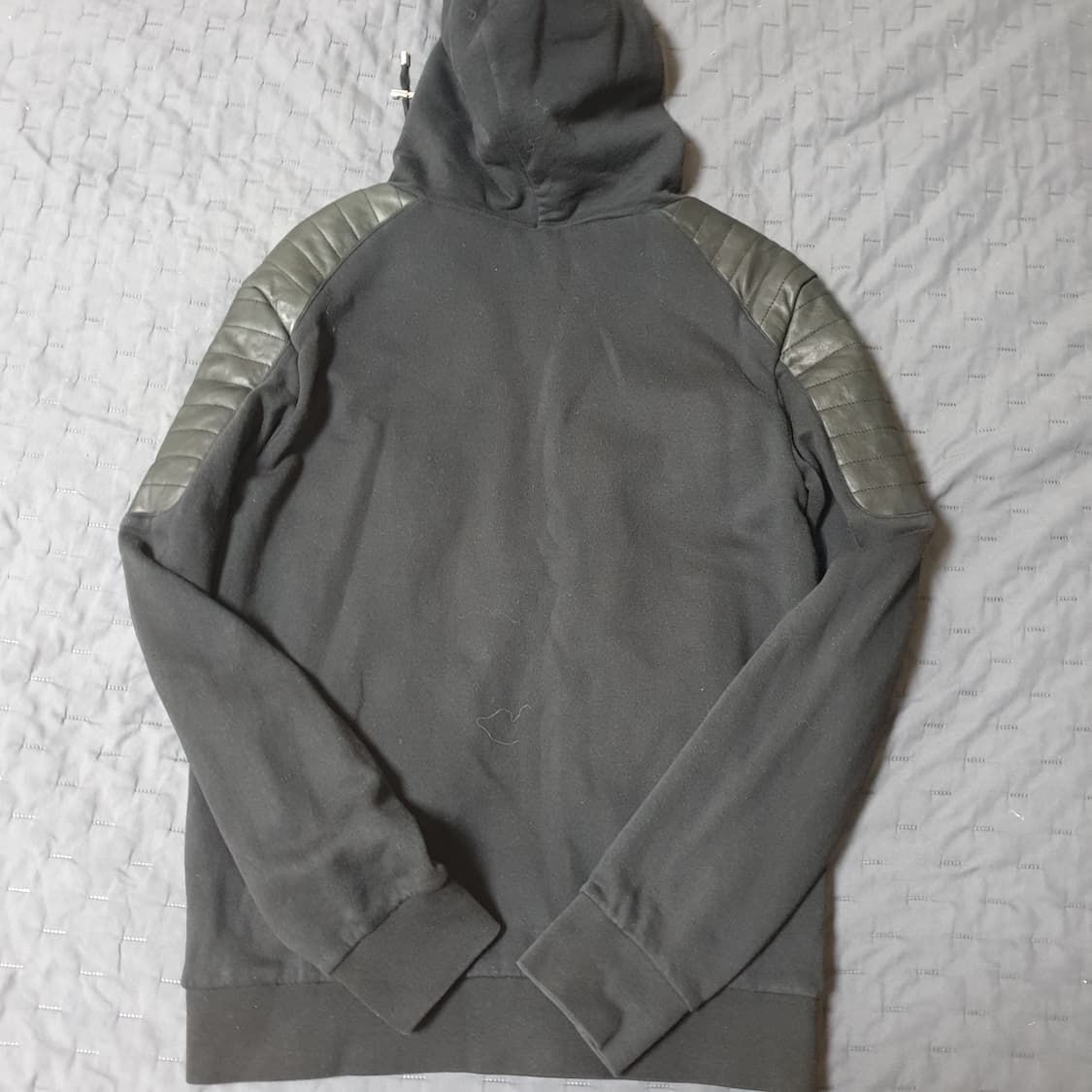 발망 H&M 콜라보 후드 집업 상품이미지2