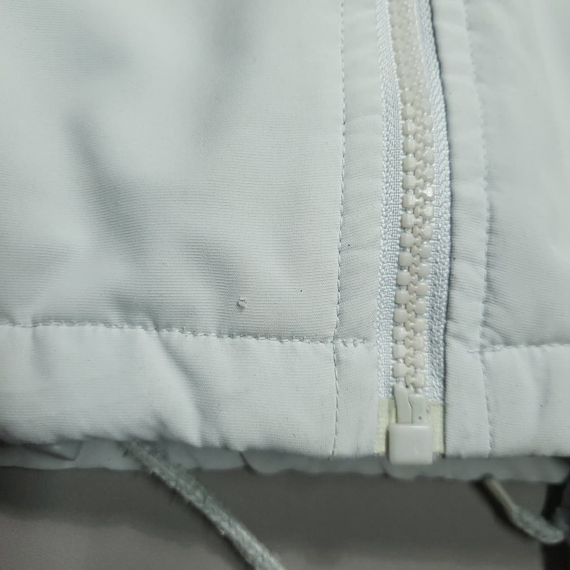 아디다스 빅로고 바람막이 점퍼 상품이미지10