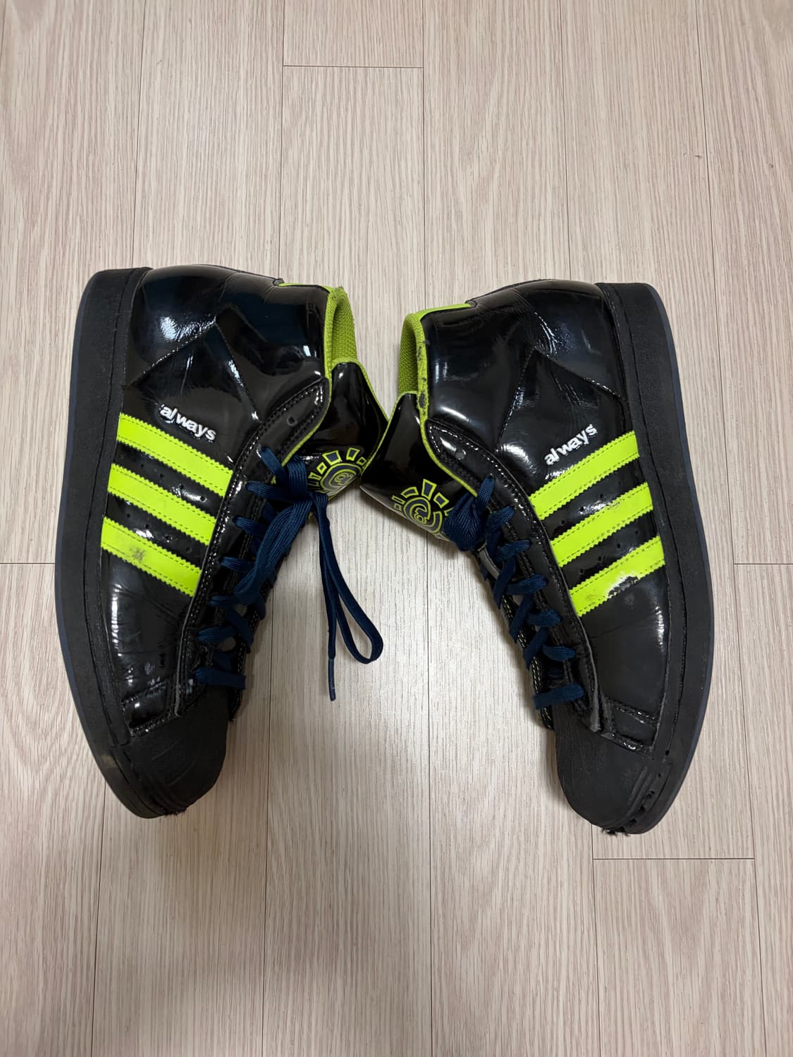 Always x adidas 슈퍼스타 프로모델 상품이미지1