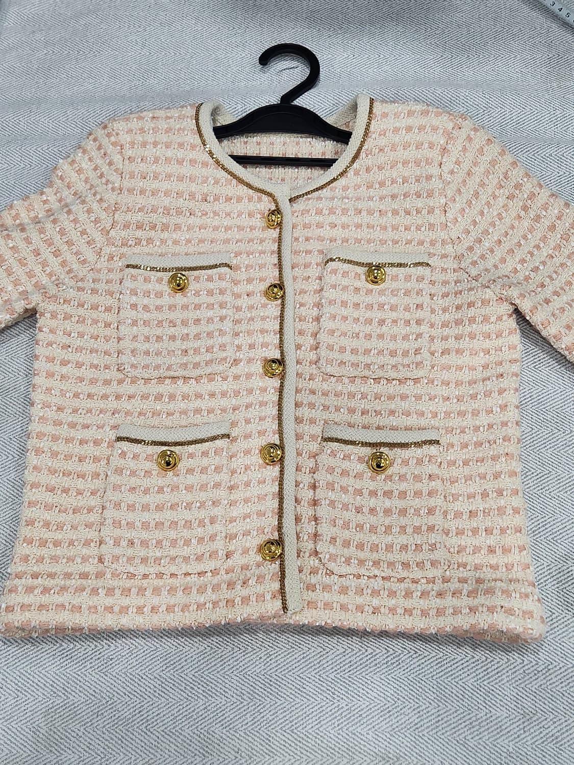 [S] 더맥 연핑크 금장 단추 트위드 니트 자켓 상품이미지6