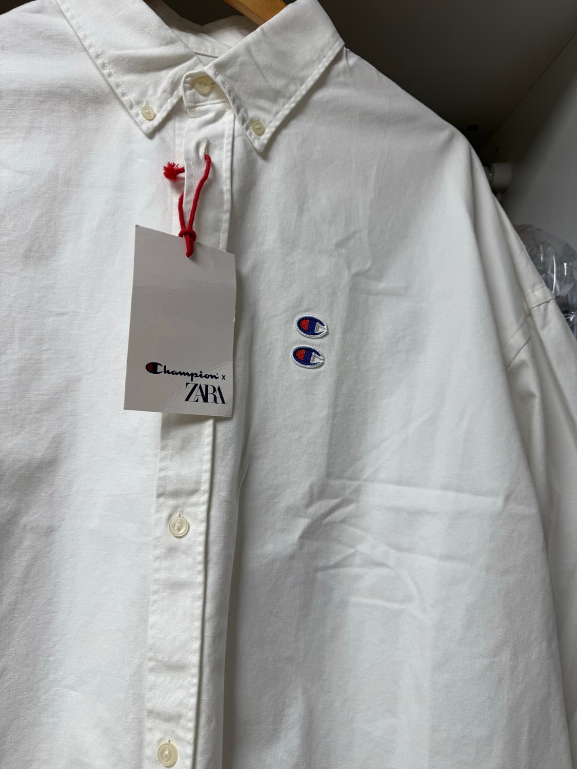 자라 챔피온 셔츠 화이트 (M, 100-105) 한국미발매 상품이미지2