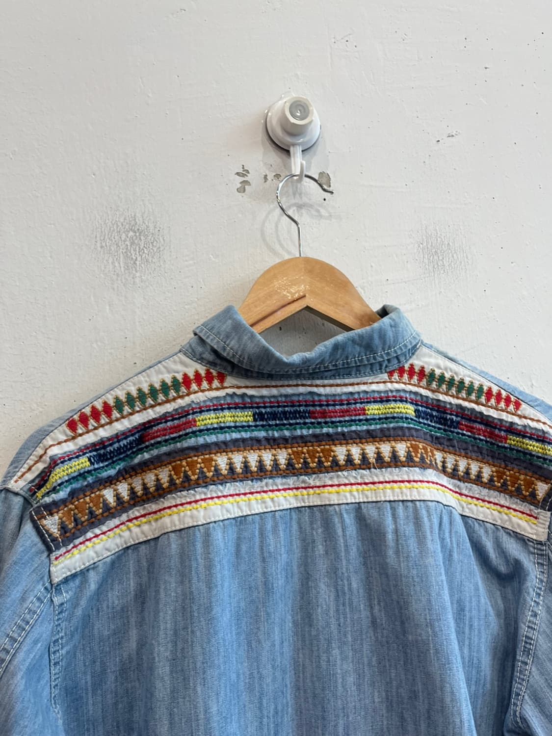 GO SLOW CARAVAN 에스닉 데님 셔츠 상품이미지4