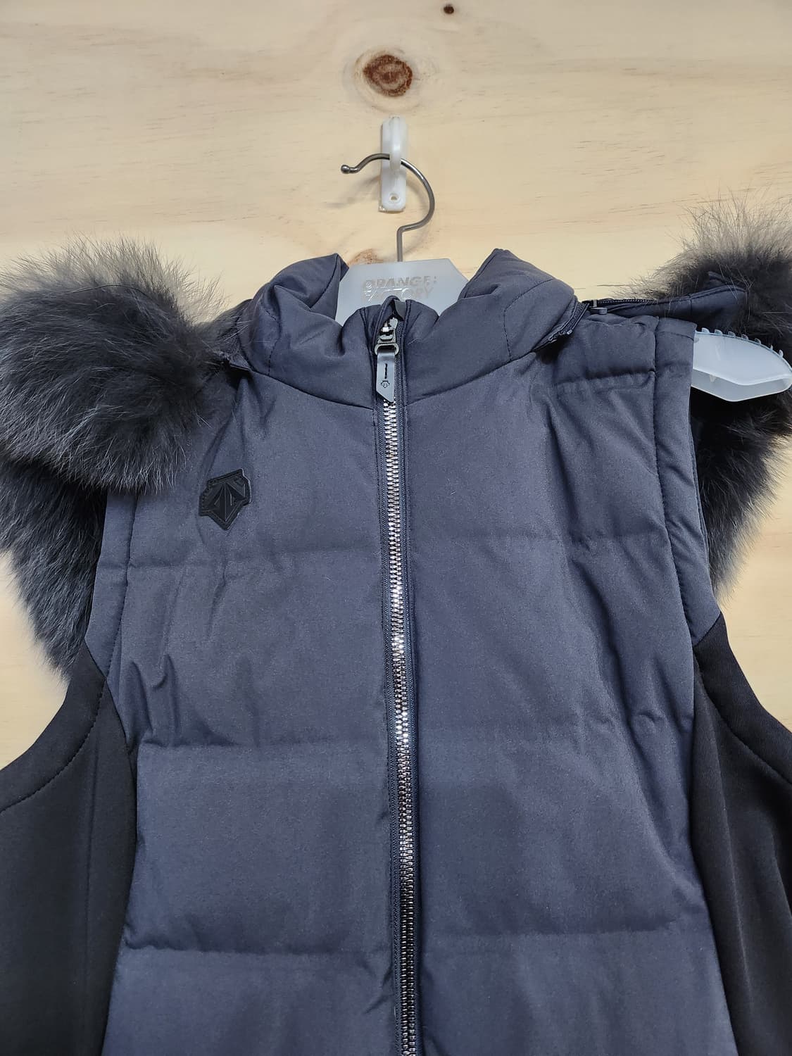 469) 데상트 구스다운 패딩 조끼 상품이미지2