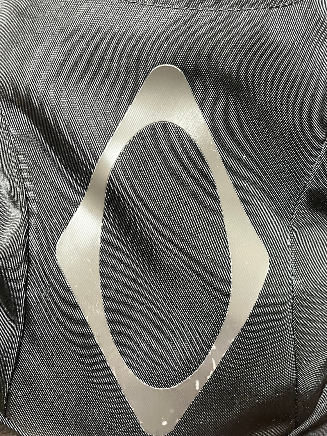 미스치프 버클 클랩 백팩 블랙 상품이미지3