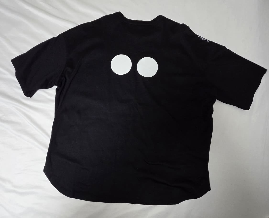 송지오 블랙아이즈 반팔 48 (100) 오버핏 상품이미지1