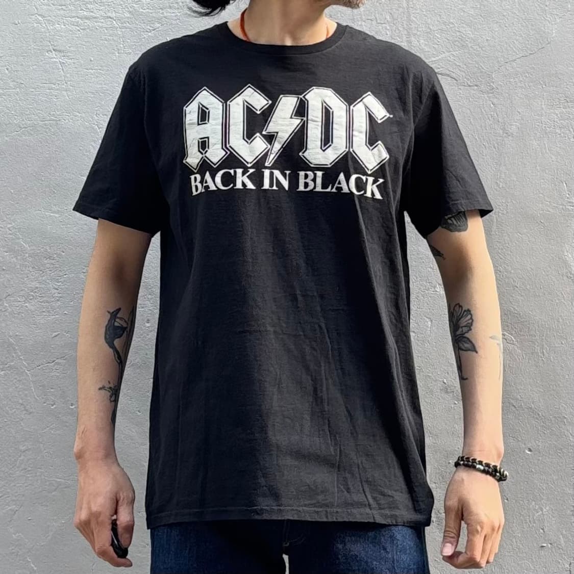 Ac/dc 백 인더 블랙 티셔츠 상품이미지7