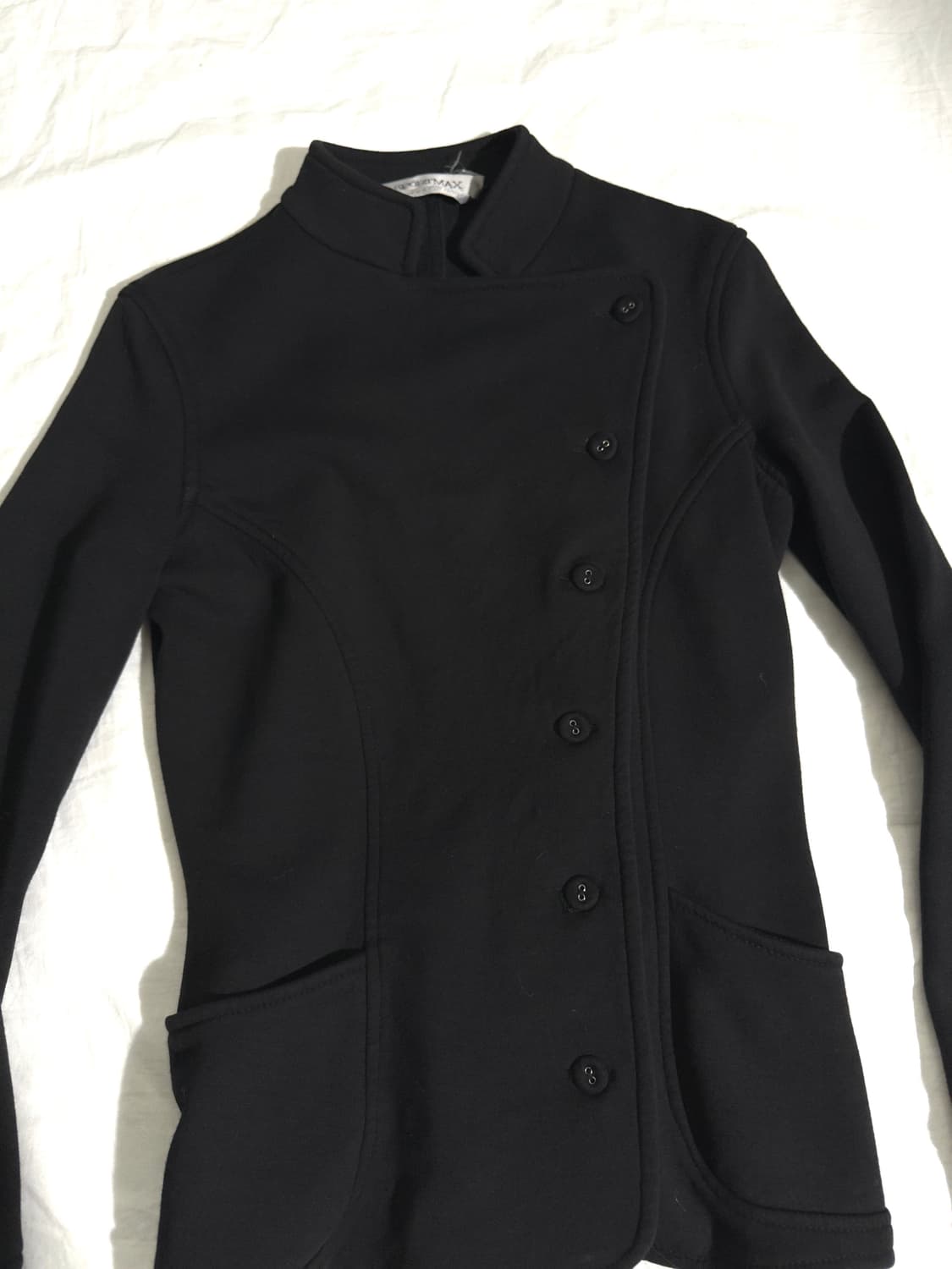 막스마라 코튼 사선 버튼 크롭컷 펜싱자켓 상품이미지2