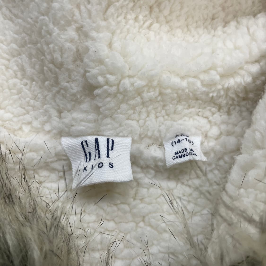 갭 Gap 스펠 로고 울프죠 퍼 후드집업 상품이미지4