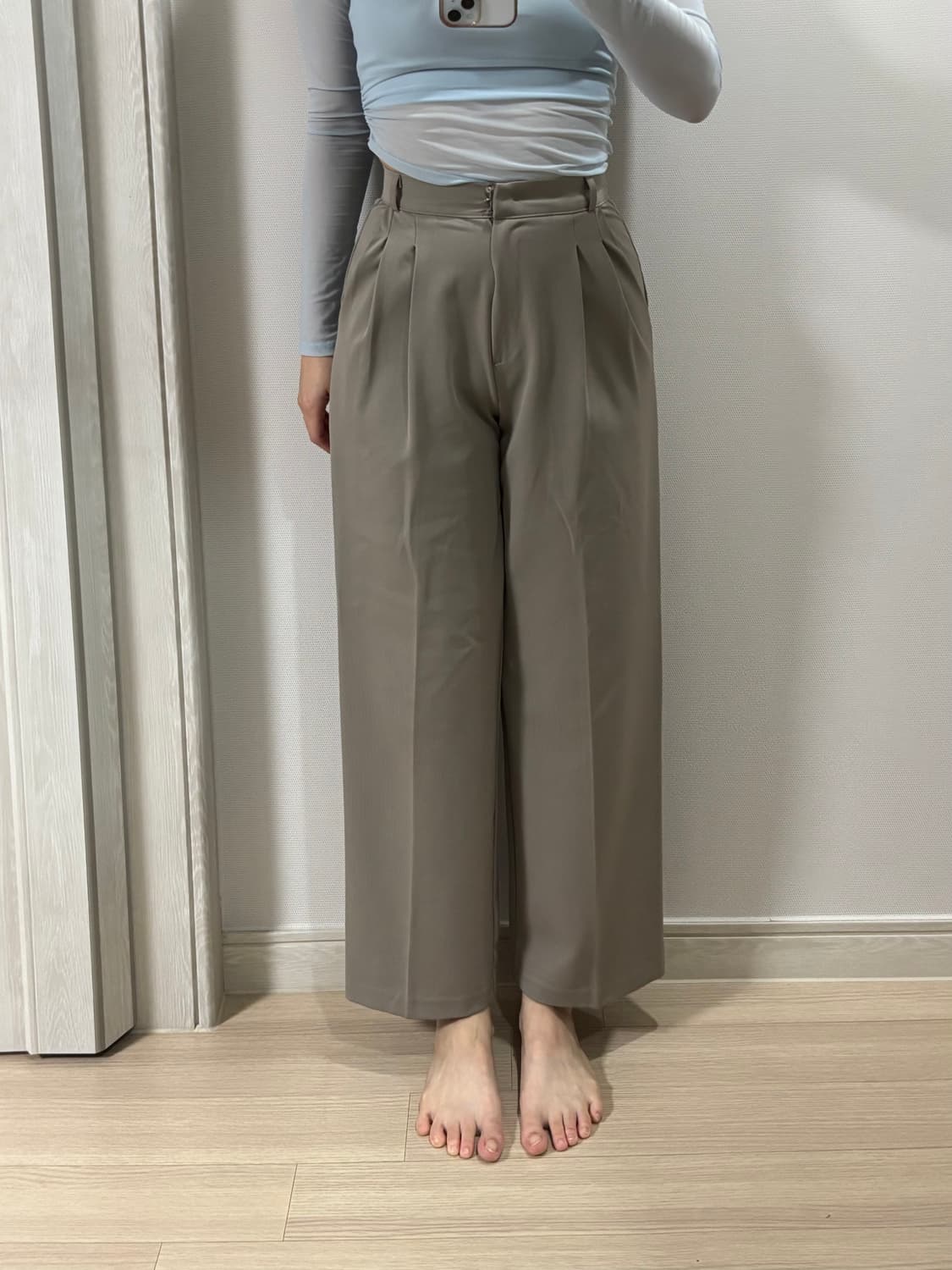 핀턱 와이드 슬랙스 베이지 55사이즈 상품이미지3