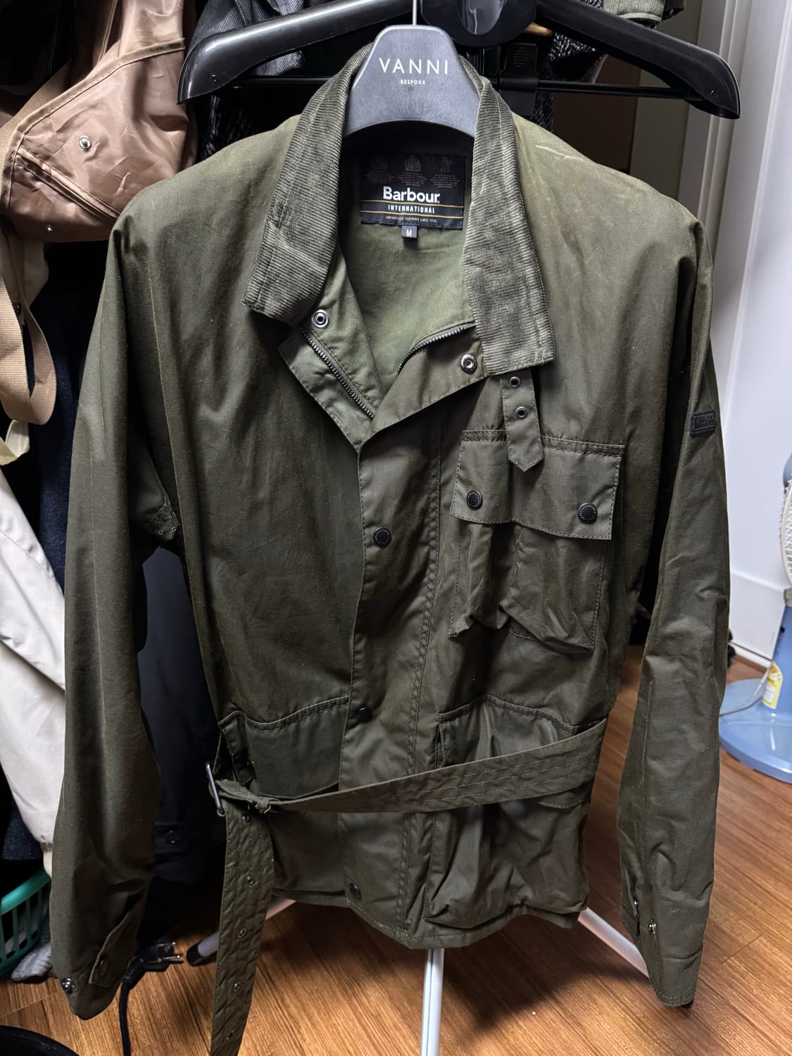 바버 인터네셔널 오일왁스 자켓 M(103) 상품이미지1