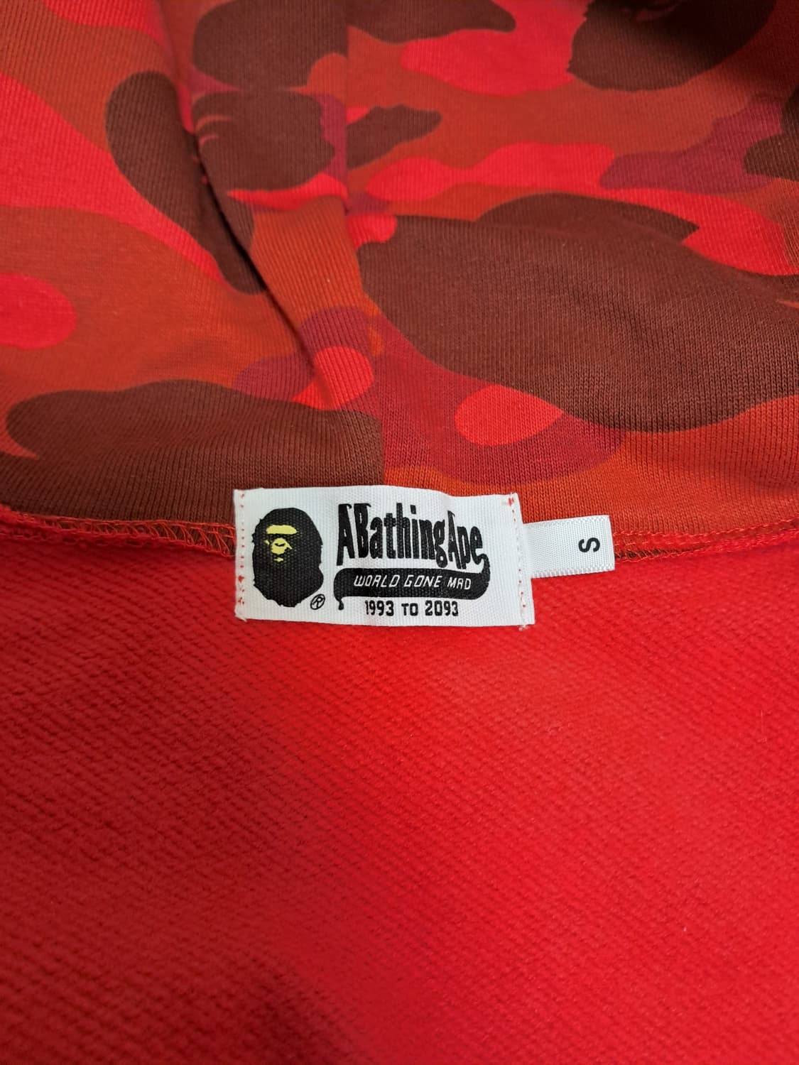 베이프 샤크후드 적계 레드 s 팝니다 상품이미지4