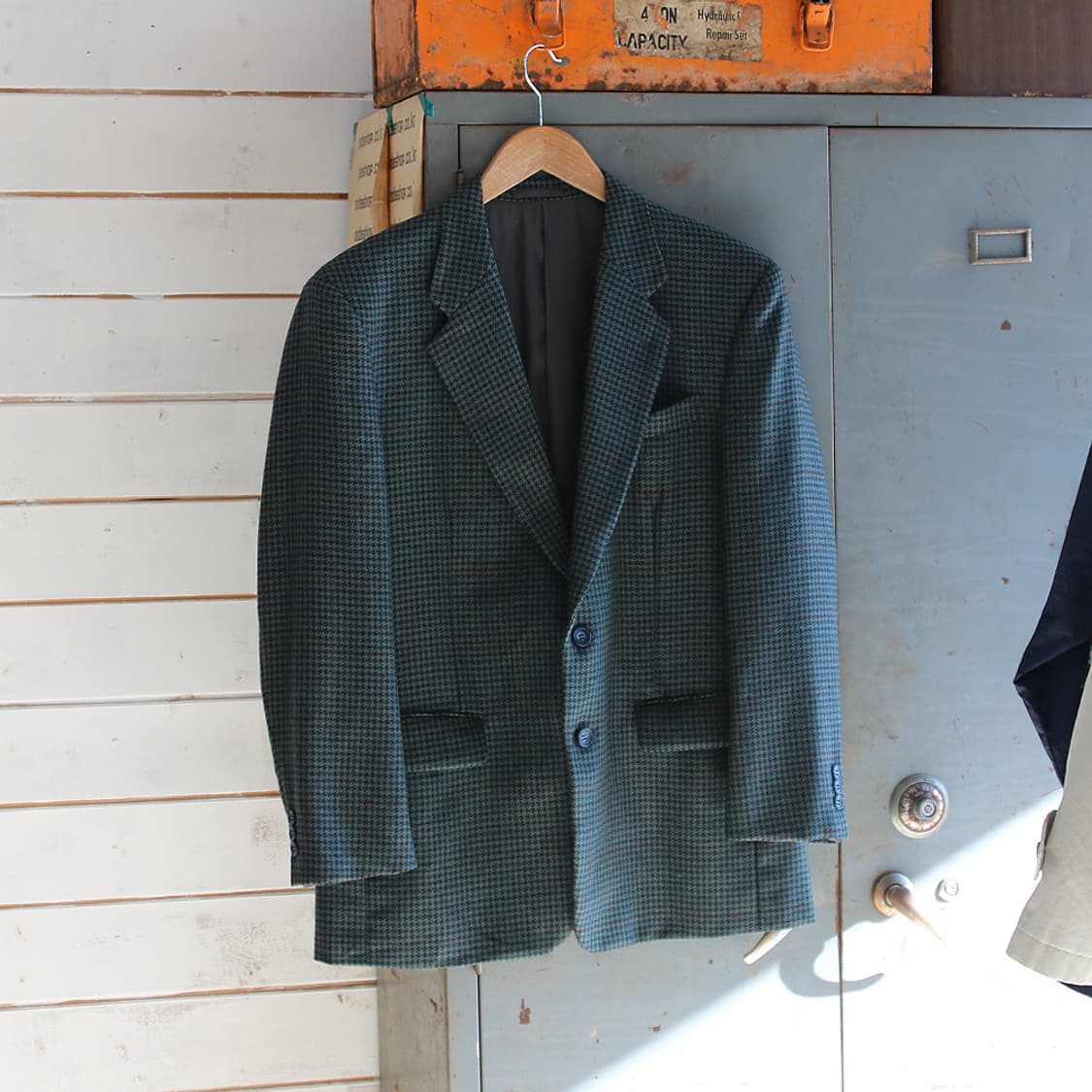 HARDY AMIES 하운즈투스 체크 울 블레이져 (남성용 100) 상품이미지1