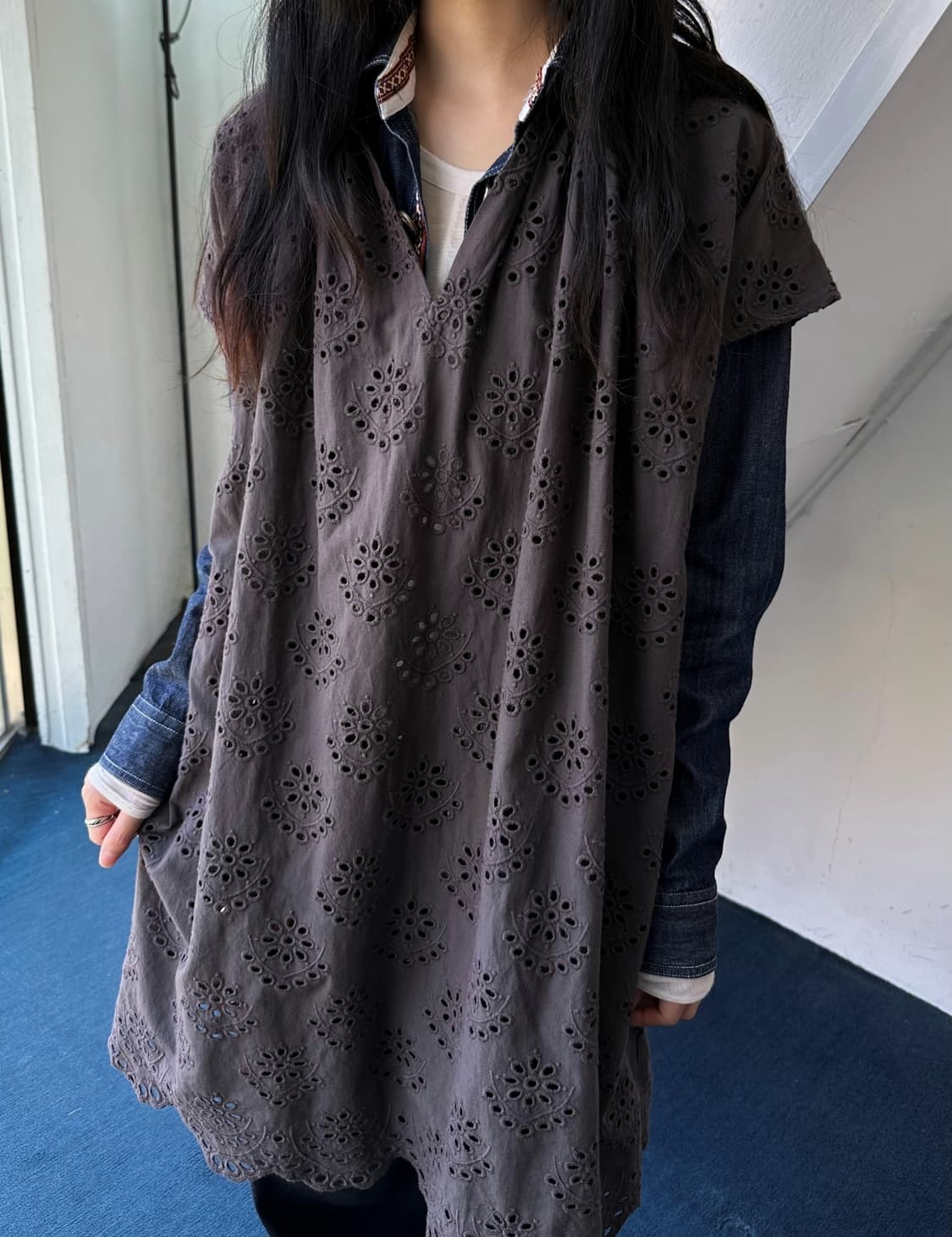 Punching design stitch cotton onepiece 상품이미지2